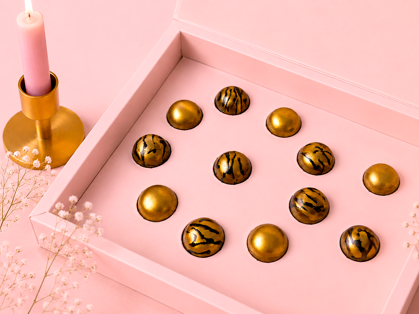 The Golden Box — 20 Pieces